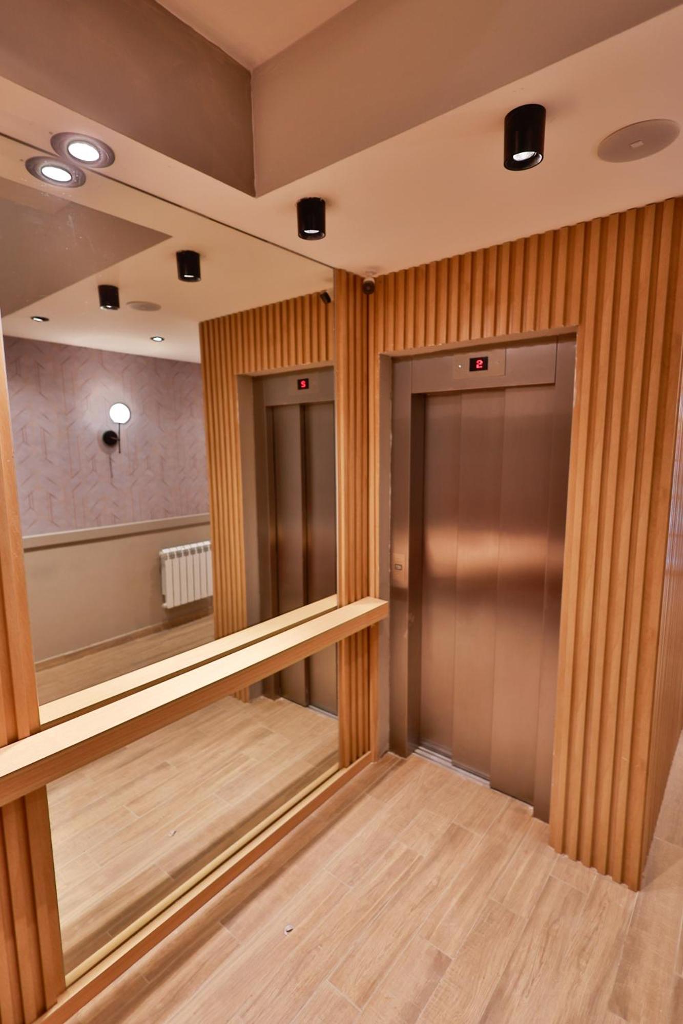 M383 Hotel Bariloche Bagian luar foto